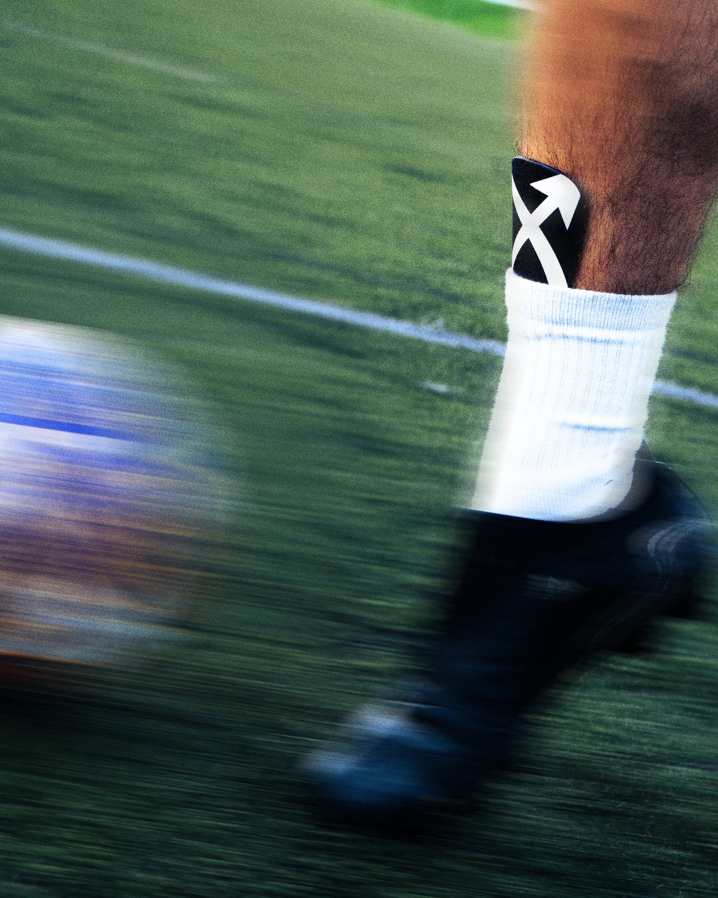 Mini Protège-Tibias de Football ShieldX